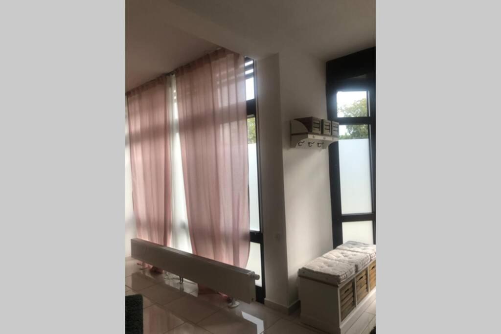Stadtsuite Mit Sauna In Wiener Neustadt 135 M2 Dış mekan fotoğraf
