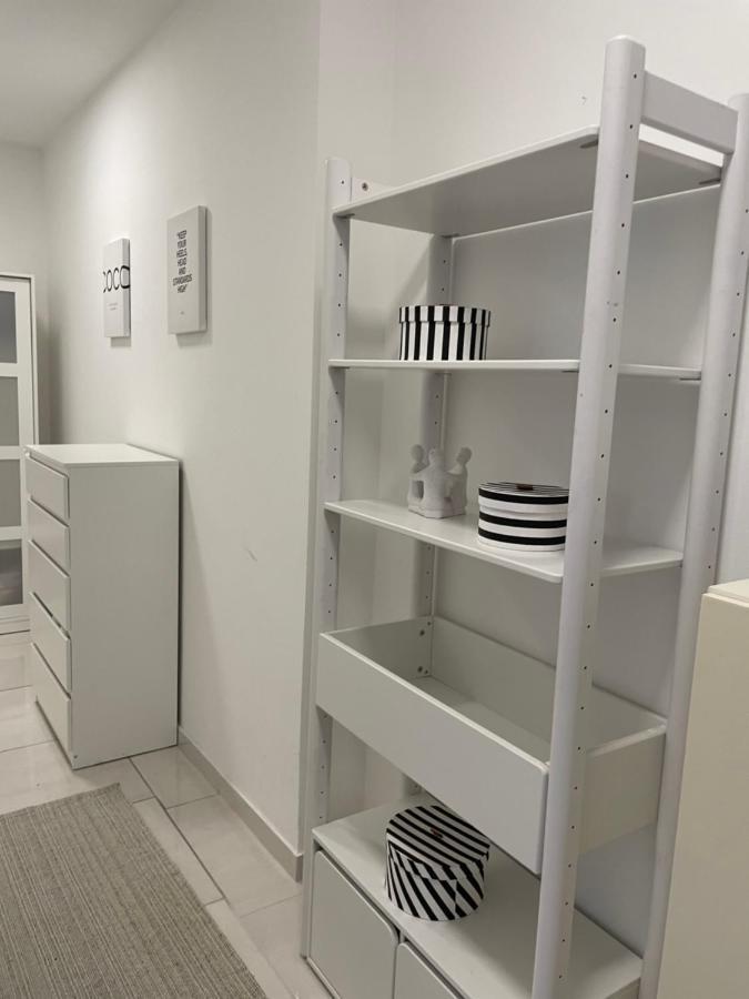 Stadtsuite Mit Sauna In Wiener Neustadt 135 M2 Dış mekan fotoğraf