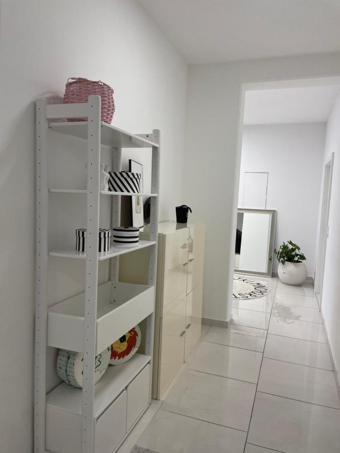 Stadtsuite Mit Sauna In Wiener Neustadt 135 M2 Dış mekan fotoğraf