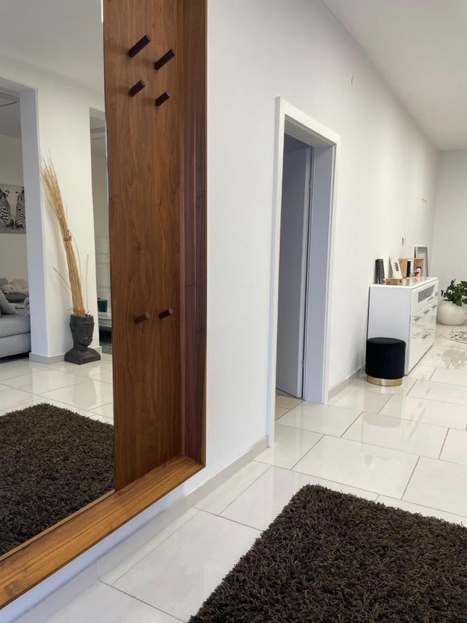Stadtsuite Mit Sauna In Wiener Neustadt 135 M2 Dış mekan fotoğraf
