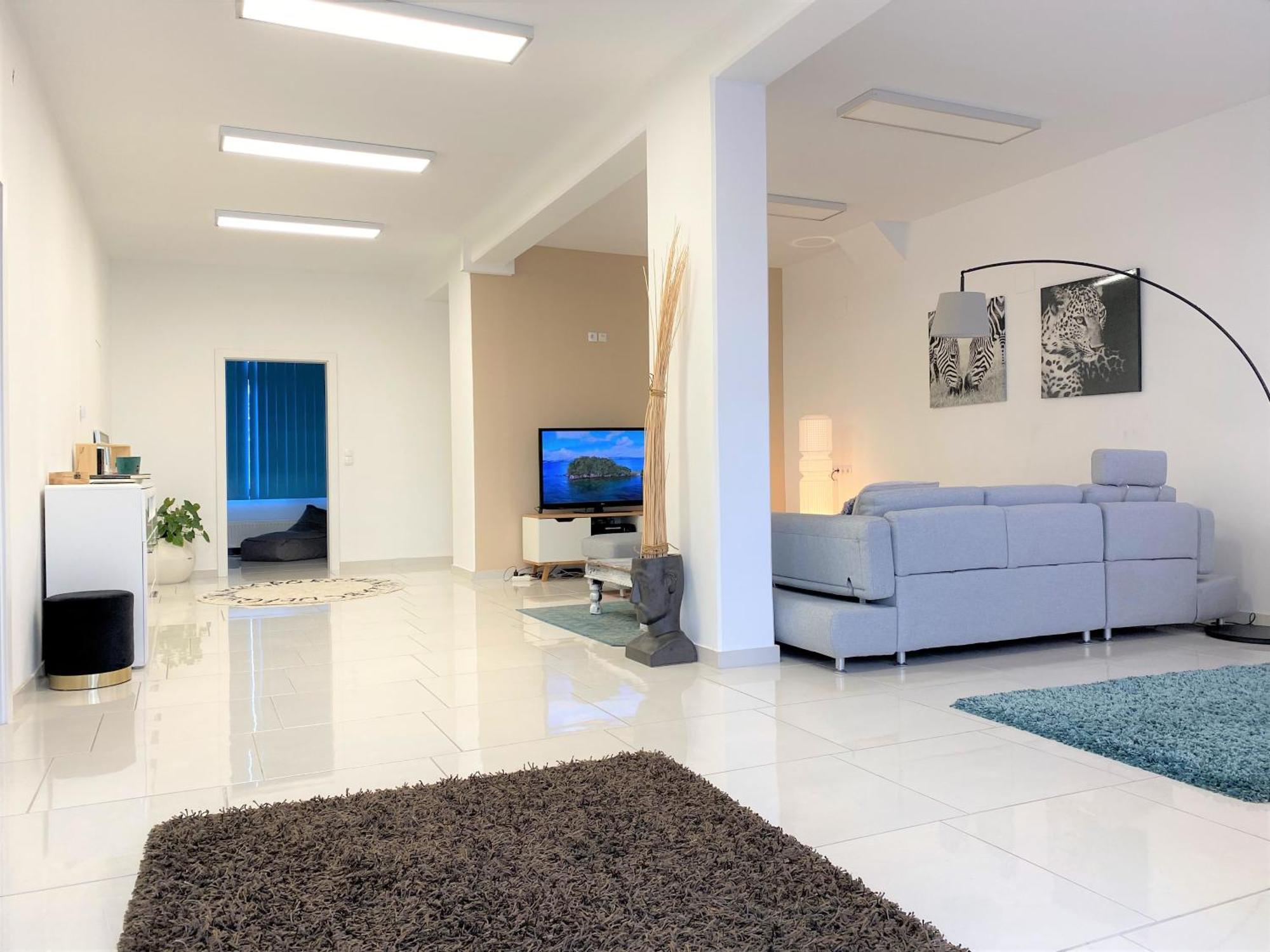 Stadtsuite Mit Sauna In Wiener Neustadt 135 M2 Dış mekan fotoğraf