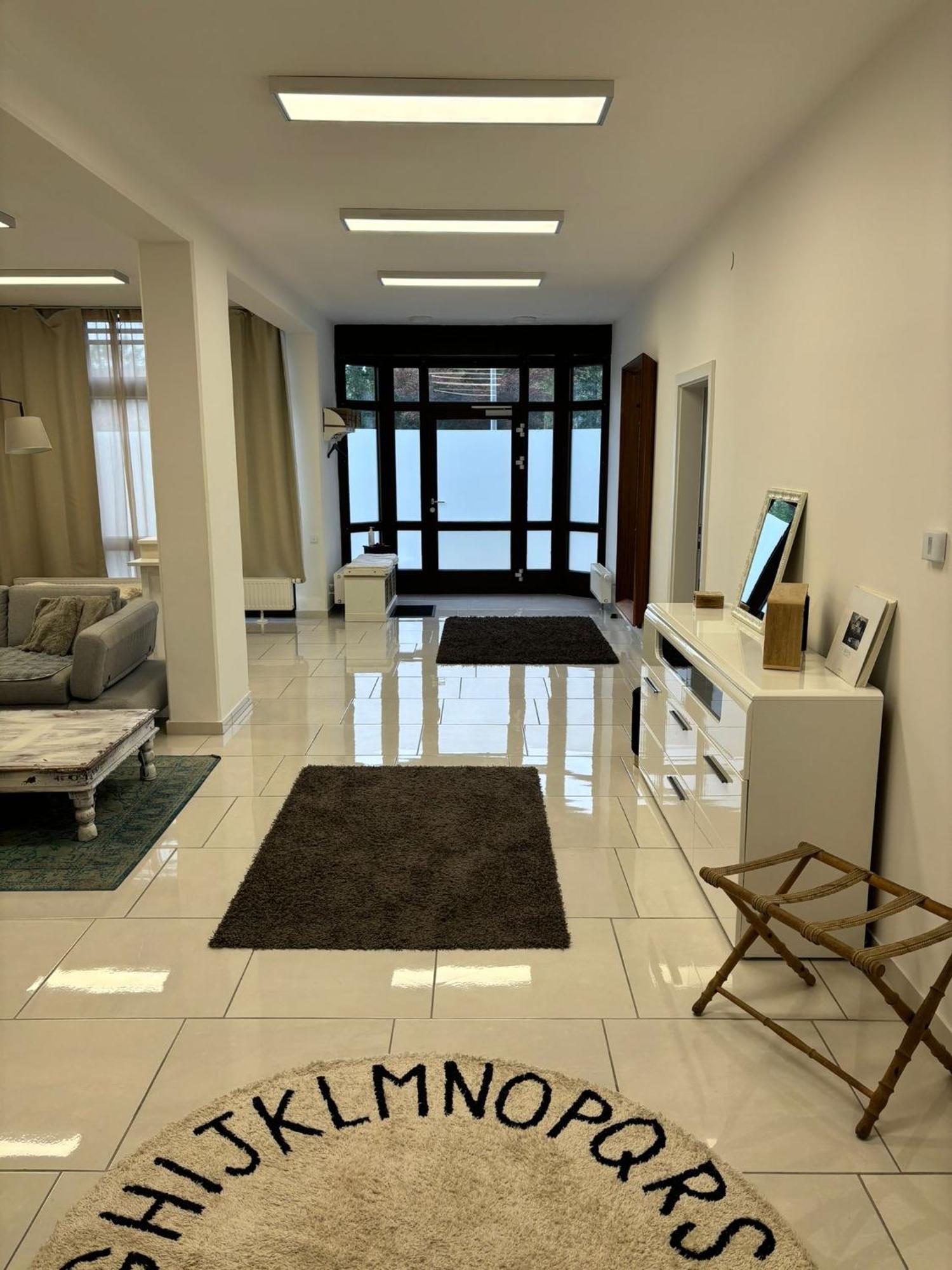 Stadtsuite Mit Sauna In Wiener Neustadt 135 M2 Dış mekan fotoğraf
